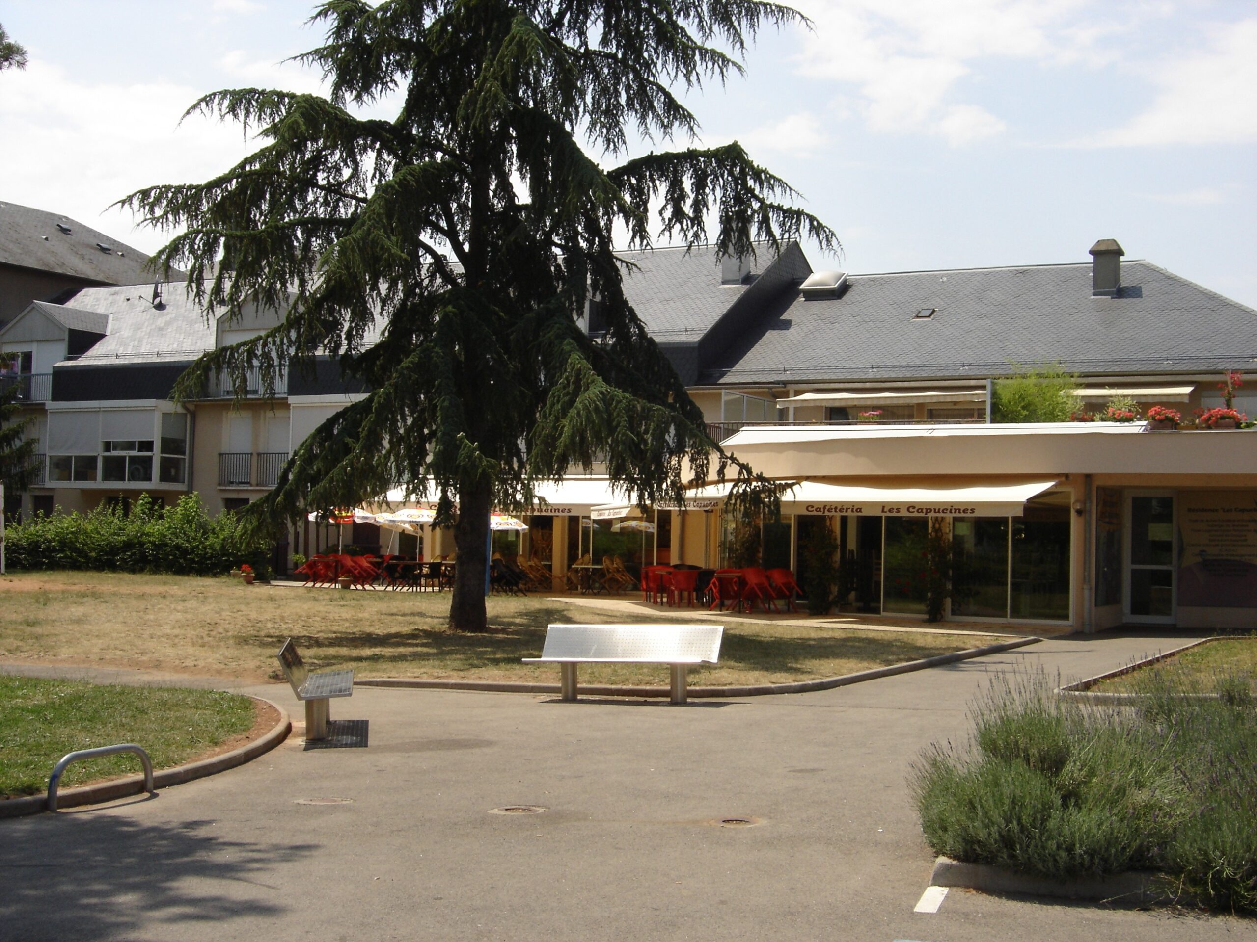 FJT Foyer des Jeunes Travailleurs
