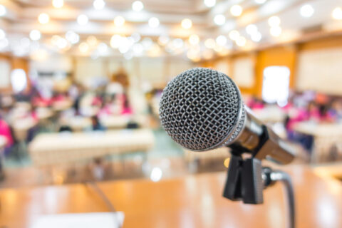 Conférence micro manifestation